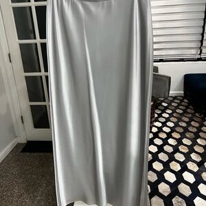 Theory Elegant Silver Skirt